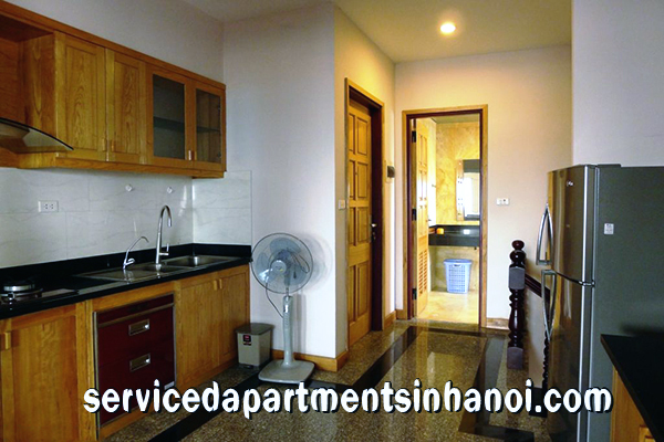 Cho thuê căn hộ cao cấp ba phòng ngủ gần Linh Lang, Ba Đình 3