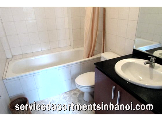 Căn hộ một phòng ngủ cho thuê tại Trúc Bạch, diện tích rộng 5