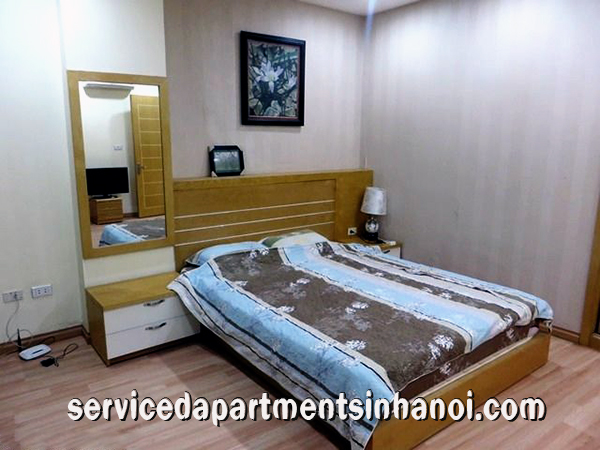 Cho thuê căn hộ dịch vụ đẹp với 01 phòng ngủ rộng rãi ở Long Biên 8