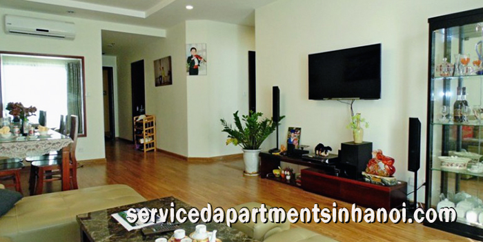 Cho thuê căn hộ rộng rãi hai phòng ngủ tại T10, Times City 5