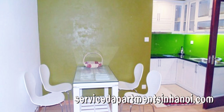 Căn hộ hai phòng ngủ cho thuê ở trên tầng cao của T2, VinHomes Times City, Giá rẻ 4