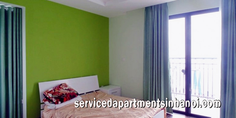 Căn hộ hai phòng ngủ cho thuê ở trên tầng cao của T2, VinHomes Times City, Giá rẻ 9