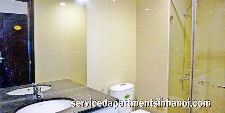 Cho thuê căn hộ tầng trung, gồm 2 phòng ngủ, hướng Nam tại Times City 10