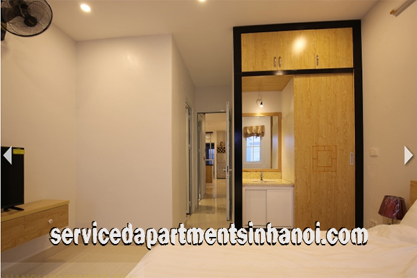 Cho thuê căn hộ dịch vụ 2 ngủ tại trung tâm quận Hoàn Kiếm 6