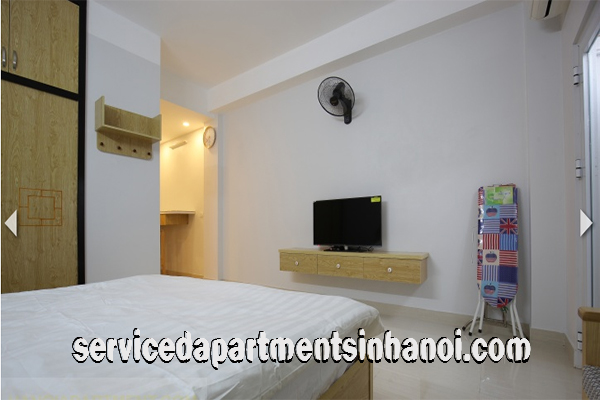 Cho thuê căn hộ dịch vụ 2 ngủ tại trung tâm quận Hoàn Kiếm 4