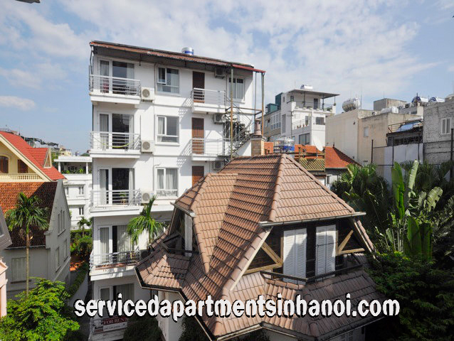 Cho thuê căn hộ dịch vụ 2 ngủ, ban công rộng trên đường Tây Hồ, quận Tây Hồ 5
