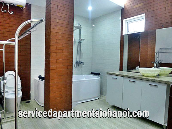 Căn hộ dịch vụ 3 phòng ngủ, tiện nghi đẹp cho thuê tại trung tâm quận Tây Hồ 1