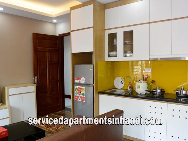 Cho thuê căn hộ dịch vụ đẹp, 1 phòng ngủ tại Đội Cấn, Ba Đình 2