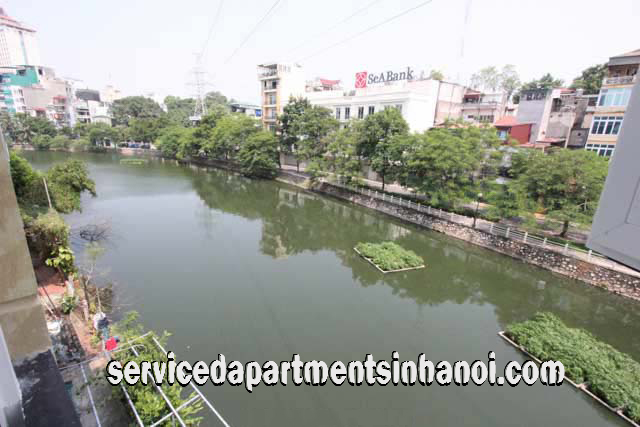 Cho thuê căn hộ dịch vụ 1 ngủ tại Trúc Bạch, Ba Đình, View hồ 1