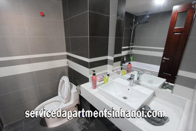 Căn hộ 1 phòng ngủ hiện đại cho thuê trên đường Trịnh Công Sơn, Tây Hồ 1