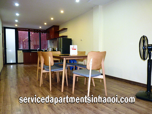 Căn hộ rộng rãi 2 phòng ngủ cho thuê gần Hàm Long, Hoàn Kiếm 4