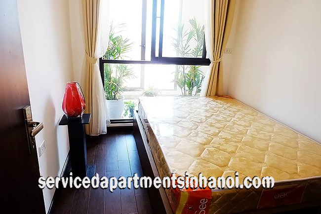 Căn hộ dịch vụ hai phòng ngủ cho thuê trên phố Đặng Thai Mai, Tây Hồ có ban công 5