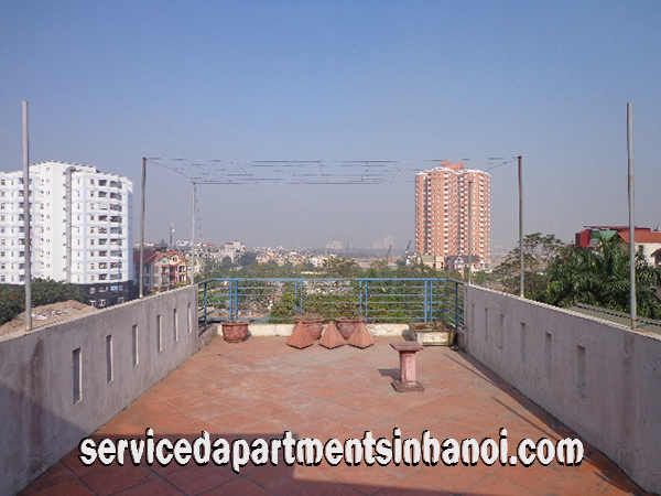 Cho thuê căn hộ 1 phòng ngủ giá rẻ tại đường Hoàng Quốc Việt 2