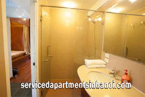 Cho thuê căn hộ cách hồ Hoàn Kiếm 300m 2