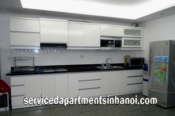 Căn hộ rộng rãi và hiện đại một phòng ngủ cho thuê cạnh Hồ Tây 3