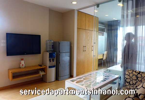 Cho thuê căn hộ dịch vụ đẹp đường Đặng Thai Mai, 01 phòng ngủ gần Hồ Tây 2