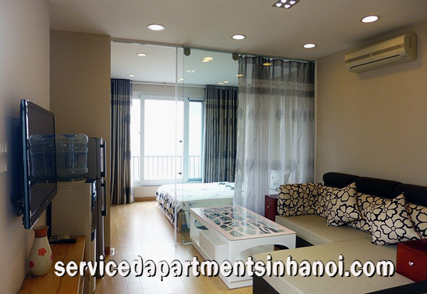 Cho thuê căn hộ dịch vụ đẹp đường Đặng Thai Mai, 01 phòng ngủ gần Hồ Tây