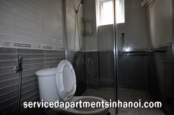 Cho thuê căn hộ giá rẻ tại phố Tô Ngọc Vân 7