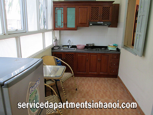 Cho thuê căn hộ chính chủ, giá rẻ nhất khu vực hồ Trúc Bạch 4