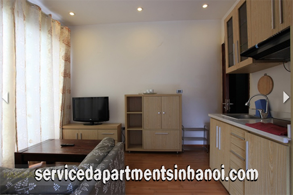CHCC cho thuê giá rẻ ở phố Đặng Thai Mai, Tây Hồ 2