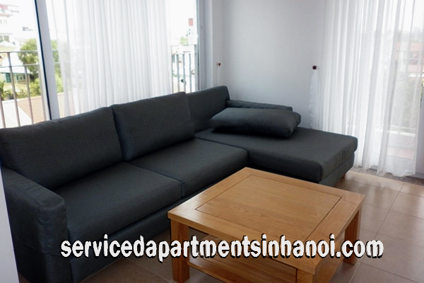 Cho thuê căn hộ dịch vụ 1 phòng ngủ, giá rẻ tại Âu Cơ,Tây Hồ. 2