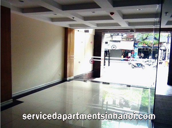Cho thuê căn hộ dịch vụ 1 phòng ngủ phố Hòa Mã 2