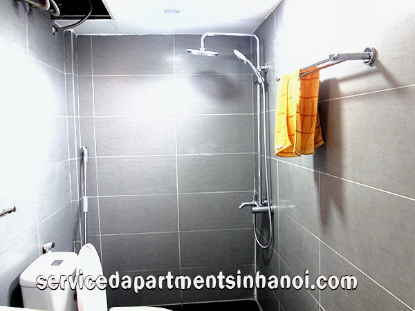 Cho thuê căn hộ dịch vụ 2 phòng ngủ gần hồ Thiền Quang 6