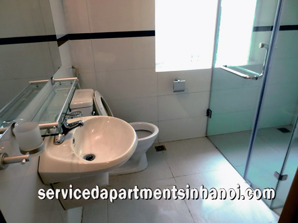 Cho thuê căn hộ dịch vụ 2 phòng ngủ tại hồ Tây, quận Tây Hồ 2