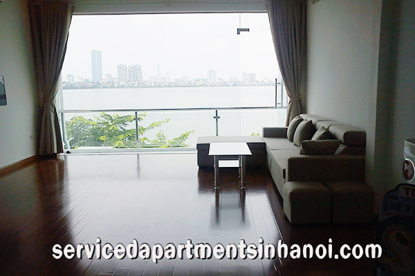 Chính chủ cho thuê căn hộ 1 phòng ngủ view Hồ Tây 2