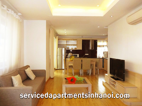 Cho thuê căn hộ dịch vụ 2 phòng ngủ hiện đại cạnh hồ Ba Mẫu 2