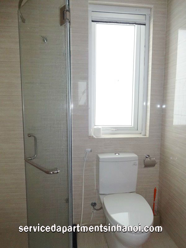 Cho thuê căn hộ dịch vụ 2 phòng ngủ hiện đại cạnh hồ Ba Mẫu 7