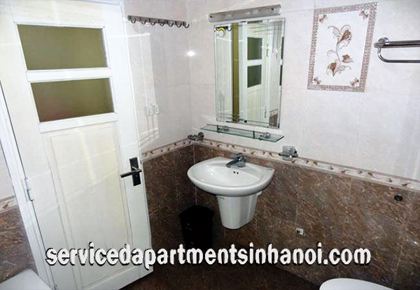 Cho thuê căn hộ dịch vụ gần Lotte phố Kim Mã 6