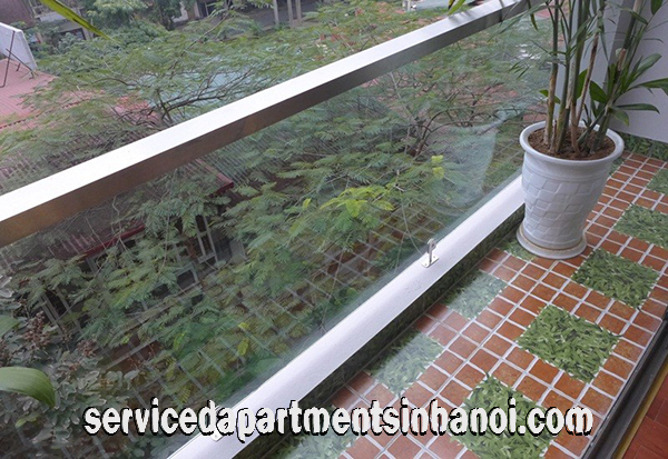 Cho thuê căn hộ dịch vụ mới khu vực hồ Trúc Bạch 4