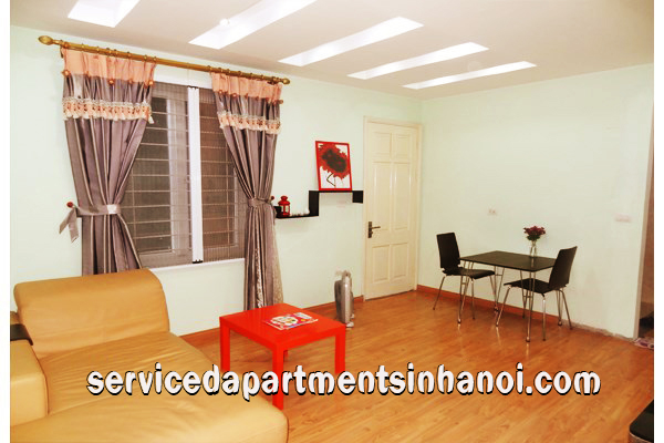 Chính chủ cho thuê căn hộ 1 phòng ngủ tại phố Quần Ngựa, Ba Đình 2