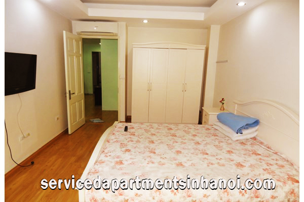 Chính chủ cho thuê căn hộ 1 phòng ngủ tại phố Quần Ngựa, Ba Đình 8