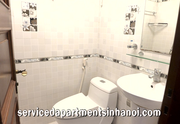 Chính chủ cho thuê căn hộ dịch vụ 4 phòng ngủ trên đường Thụy Khuê 7