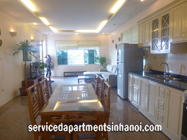 Cho thuê căn hộ 3 phòng ngủ giá rẻ gần Xuân Diệu, Tây Hồ 5