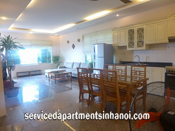 Cho thuê căn hộ 3 phòng ngủ giá rẻ gần Xuân Diệu, Tây Hồ 8
