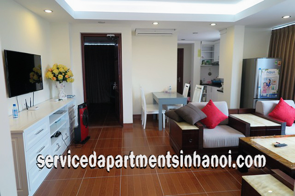 Cho thuê căn hộ dịch vụ mới 2 phòng ngủ gần Hàng Bông 3