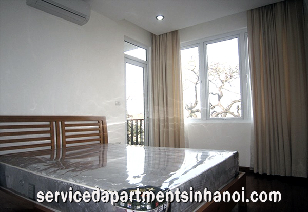Cho thuê căn hộ 2 phòng ngủ có ban công, view hồ Tây 8