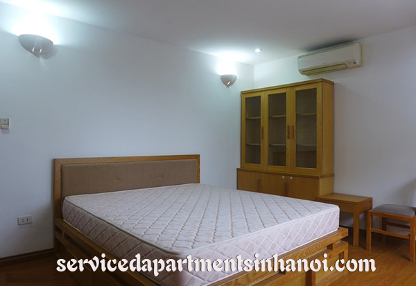 Cho thuê căn hộ 3 phòng ngủ nhiều ánh sáng tại phố Tô Ngọc Vân 1