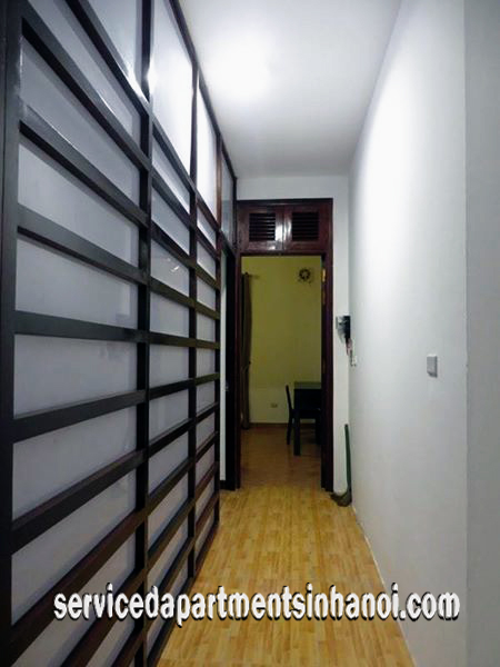 Cho thuê căn hộ dịch vụ mới phố Văn Cao, Ba Đình 5