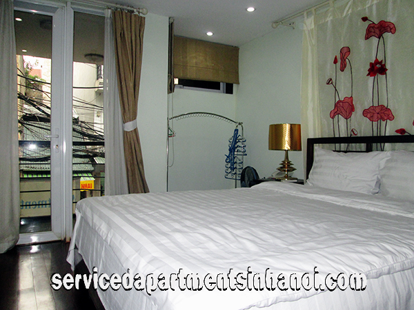 Căn hộ dịch vụ tiện nghi phường Trúc Bạch, giá 480$/tháng 5