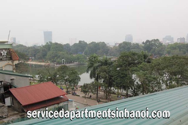 Cho thuê căn hộ dịch vụ 1 phòng ngủ với ban công lớn trên phố Kim Mã, Ba Đình 8