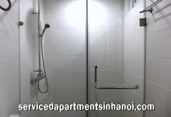 Cho thuê căn hộ 3 phòng ngủ tại đường Tô Ngọc Vân, Tây Hồ 10