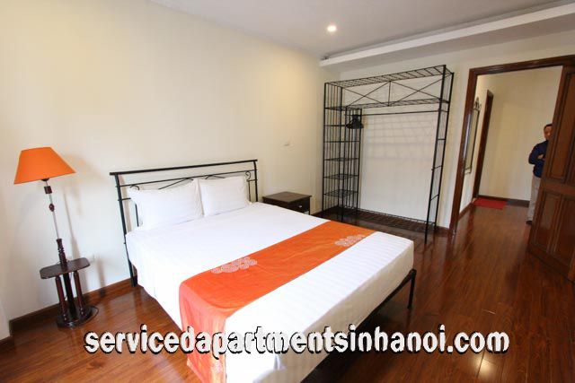 Cho thuê căn hộ dịch vụ tại quận Hoàn Kiếm, 2 ngủ giá 1000USD/tháng 9