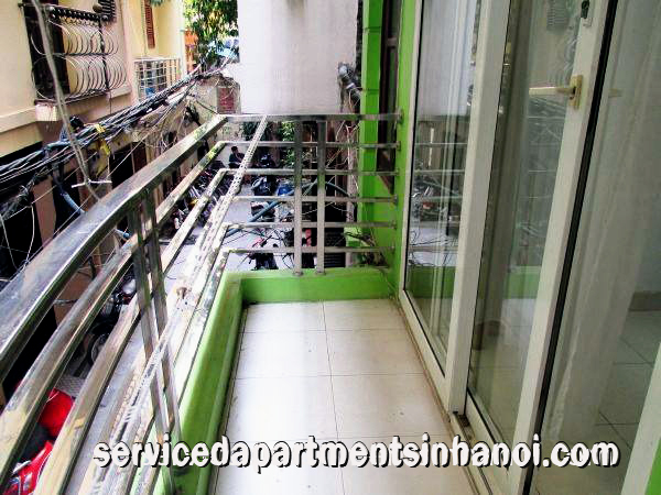 Căn hộ Cho thuê 2 phòng ngủ, giá rẻ gần Hồ Hoàn Kiếm 1