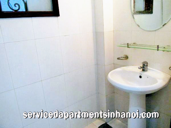 Căn hộ Cho thuê 2 phòng ngủ, giá rẻ gần Hồ Hoàn Kiếm 2