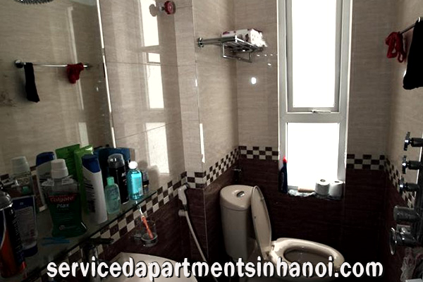 Cho thuê căn hộ dịch vụ có ban công đẹp gần Hoàn Kiếm 5
