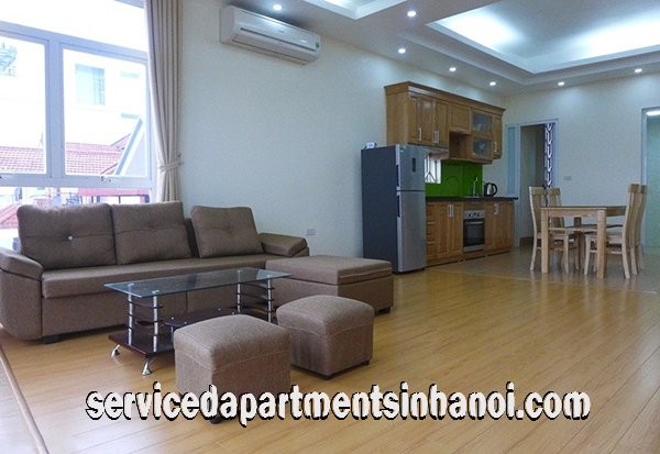 Cho thuê căn hộ dịch vụ 2 phòng ngủ gần công viên nước Hồ Tây, Ciputra 3